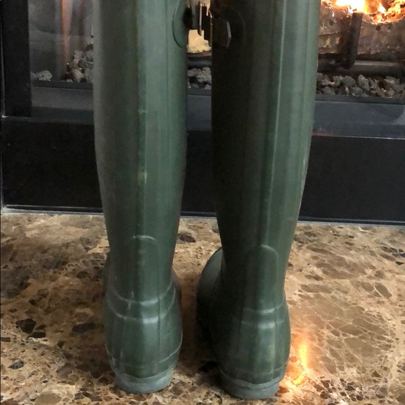SOLD Hunter Green Matte Rain Boots - Picture 7 of 7